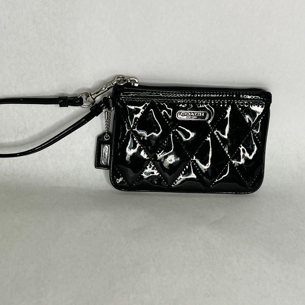 Coach Poppy Wristlet - Black Patent Leather - Pink Interior
